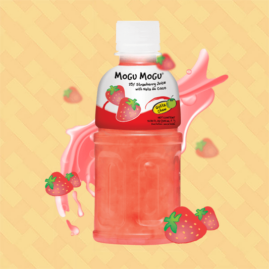 Mogu Mogu Strawberry Flavoured Drink with Nata de Coco 320ml